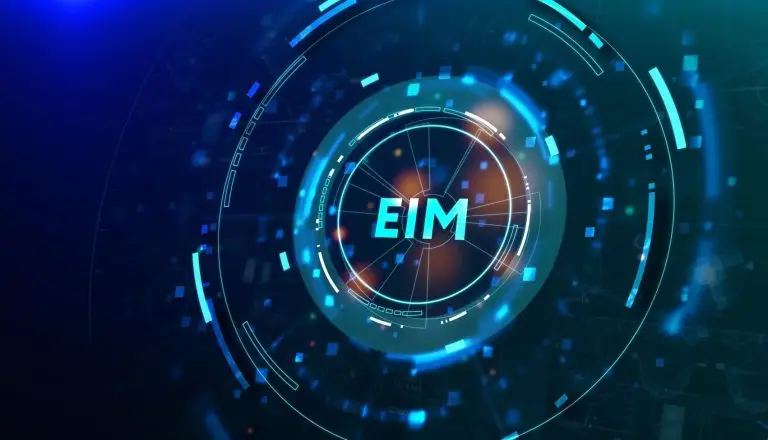 IoT device connecting to the eIM platform for remote profile switching